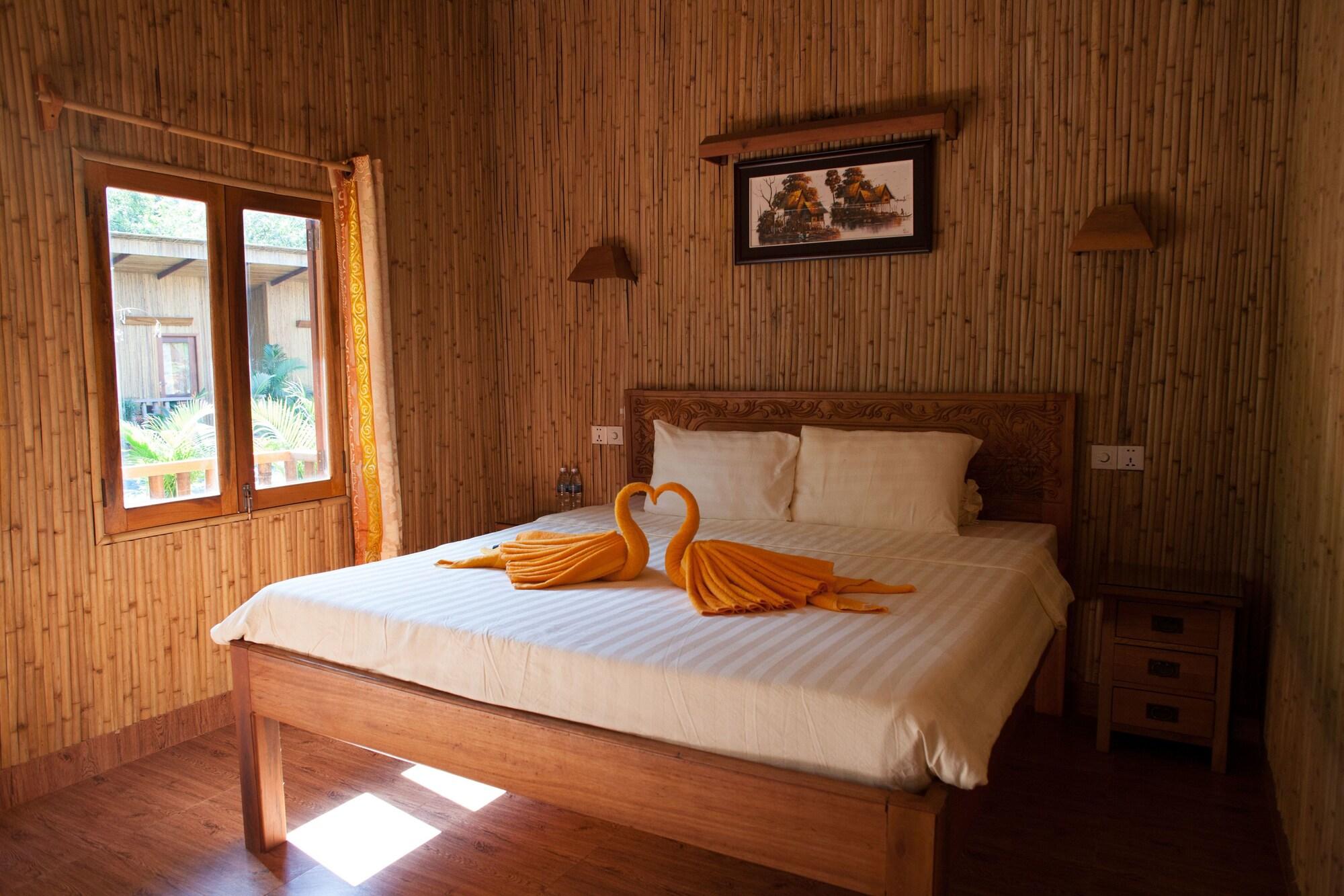 Sok Sabay Resort Sihanoukville Exterior photo